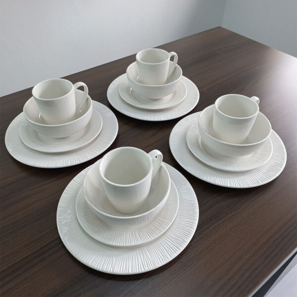 16pc-porcelain-dinner-set