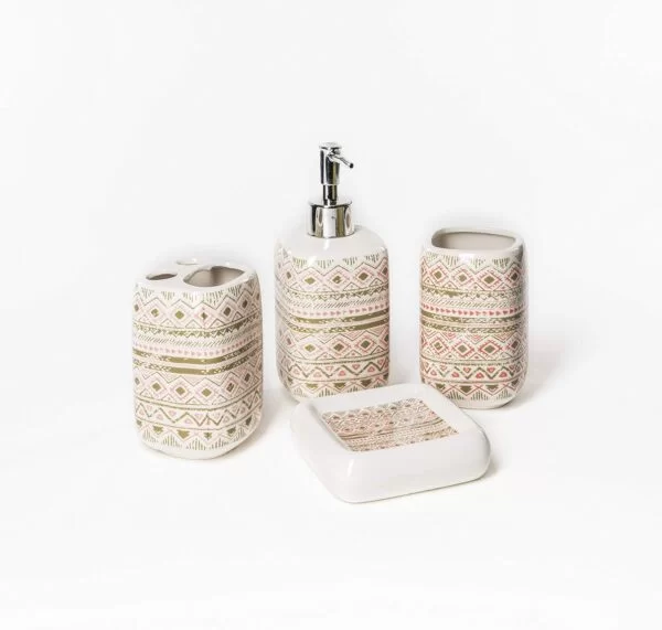 decorated bathroom accessory set